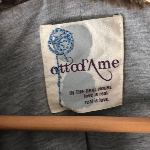 Ottod’Ame Faux Fur Oversized Teddy Coat - Picture 3 of 7